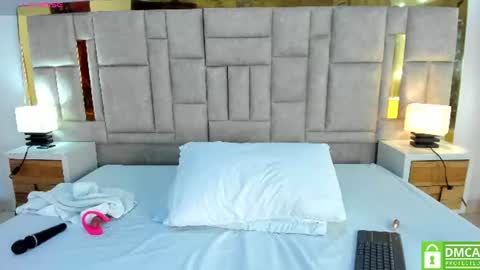 Snapshot of valtira_nova chatting on 24, 6, 2026 valtira nova online show from 24, 6, 2026