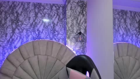 Snapshot of valuh_blake chatting on 19, 2, 2025 Valuh online show from 19, 2, 2025