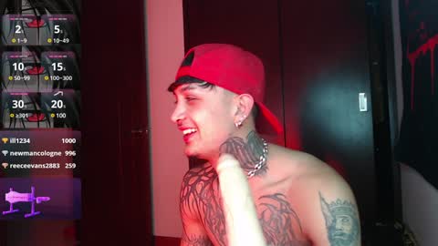 Snapshot of vampiredavyd chatting on 9, 1, 2025 david guzman i model independenthelp me with a thumbs up online show from 9, 1, 2025