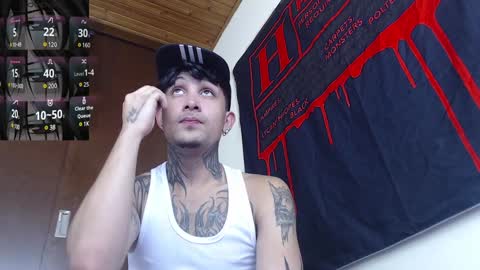 Snapshot of vampiredavyd chatting on 11, 1, 2025 david guzman i model independenthelp me with a thumbs up online show from 11, 1, 2025