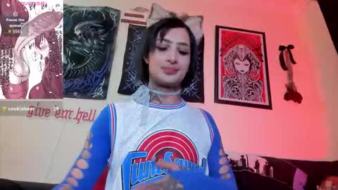 david guzman i model independenthelp me with a thumbs up online show from 21, 3, 2026