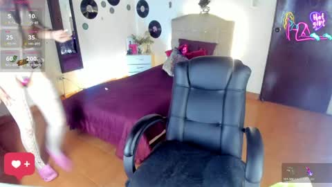 Snapshot of vampirella_crazy chatting on 29, 5, 2026 Valeria online show from 29, 5, 2026
