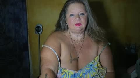 Snapshot of vampwoman chatting on 22, 6, 2026 vampwoman online show from 22, 6, 2026