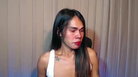 vampy_ebony_laxine online show from 3, 6, 2026