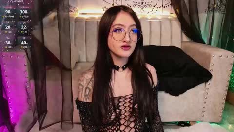 Snapshot of vampy_girl chatting on 19, 10, 2025 Follow me in me ONLYFANS Giselxox online show from 19, 10, 2025