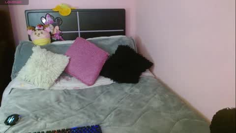 Vanessa online show from 1, 3, 2025