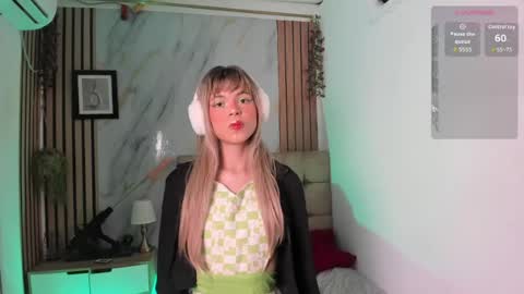 vanessa_jenner online show from 12, 6, 2026