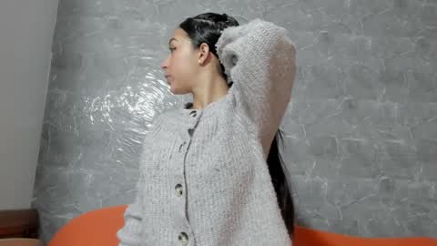 vanessaadol online show from 23, 1, 2025