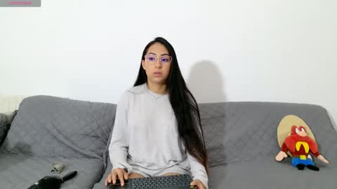 vanessaadol online show from 16, 5, 2026