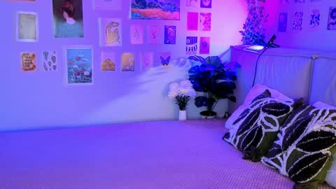 Vanessa online show from 6, 4, 2026