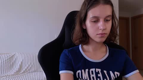 vanessa online show from 4, 12, 2024