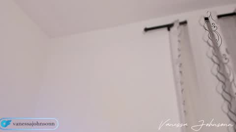 vanessajohnsonn online show from 27, 1, 2025