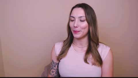 Snapshot of vanessakim_ chatting on 7, 2, 2025 Vanessa online show from 7, 2, 2025