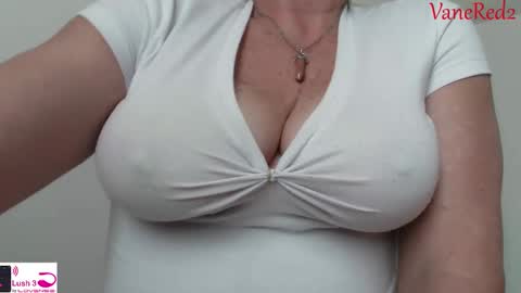 Vanesared2 online show from 20, 2, 2025