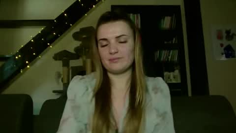 Snapshot of vanessaseduce chatting on 19, 3, 2026 Vanessa online show from 19, 3, 2026