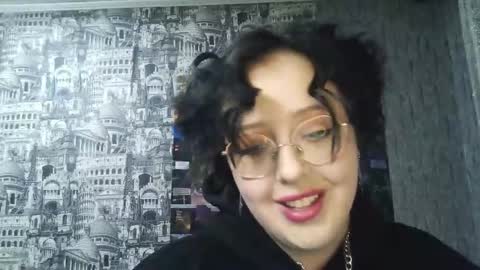 vanessashadow online show from 19, 11, 2025