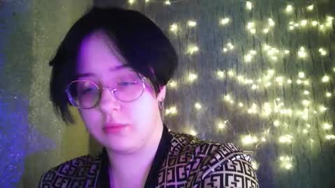 vanessashadow online show from 16, 12, 2025