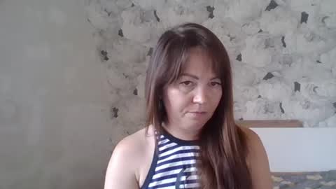 vanessasmuthh online show from 13, 7, 2026