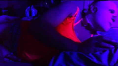 vanessatravestiqc online show from 24, 10, 2025