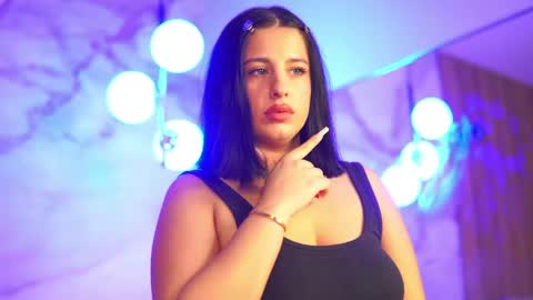 vanessaxrayy online show from 28, 5, 2026