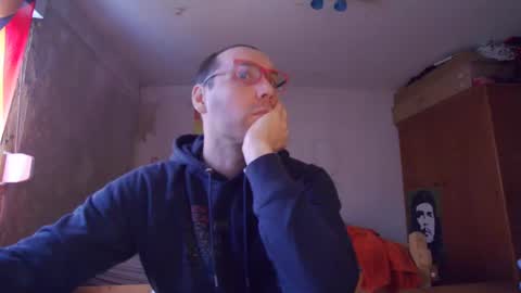 Snapshot of vanya101 chatting on 11, 2, 2025 Vanya Gold online show from 11, 2, 2025