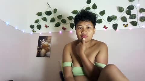 Snapshot of vayannah chatting on 20, 6, 2026 Vayannah online show from 20, 6, 2026
