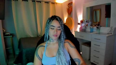 Vayolett Bass online show from 28, 4, 2026