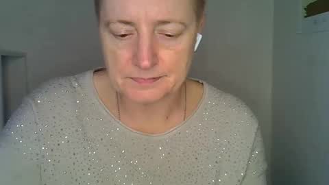 vea_motty online show from 18, 12, 2025