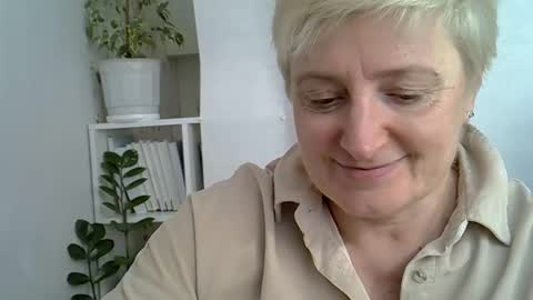 vea_motty online show from 9, 4, 2026