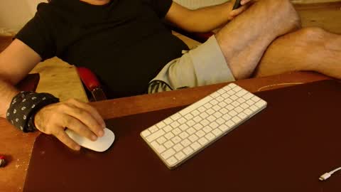 Snapshot of vedatsirke chatting on 28, 10, 2025 vedatsirke online show from 28, 10, 2025