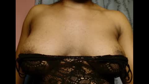 Snapshot of vee62 chatting on 12, 7, 2026 vee62 online show from 12, 7, 2026