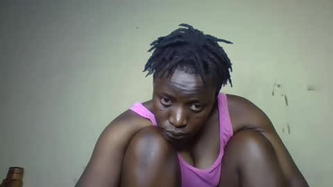 Snapshot of vee_tommy chatting on 15, 12, 2024 Vee tommy online show from 15, 12, 2024