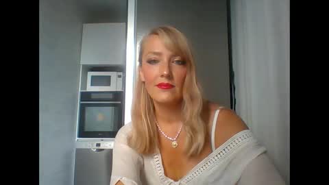Snapshot of veessa chatting on 16, 10, 2025 Veessa online show from 16, 10, 2025