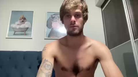 Snapshot of vegassangel chatting on 10, 10, 2025 Joeyyy online show from 10, 10, 2025