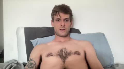 Joeyyy online show from 17, 4, 2026