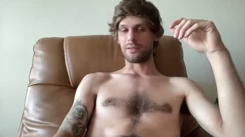 Joeyyy online show from 28, 7, 2026