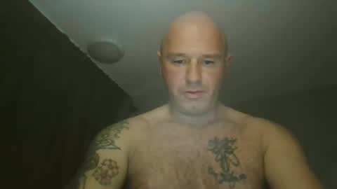 veinygirth1 online show from 10, 4, 2026