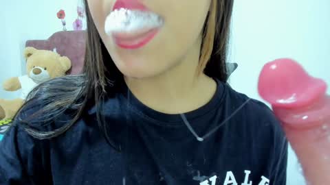 Snapshot of veky_saliva01 chatting on 29, 12, 2024 camila online show from 29, 12, 2024