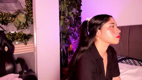 Isabella online show from 11, 2, 2026