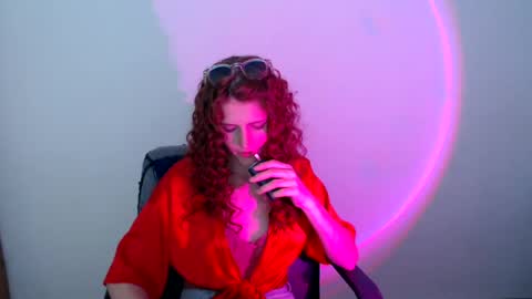 vellahott online show from 14, 6, 2026