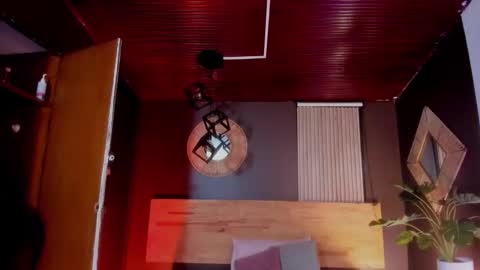 Isabella  online show from 11, 2, 2026