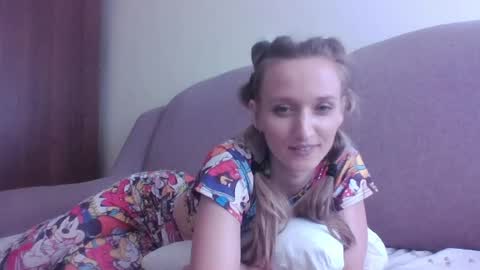velvetintuition online show from 17, 6, 2026