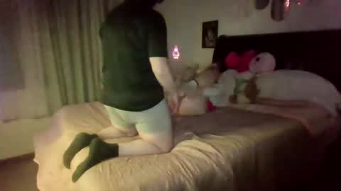 Snapshot of velvetkitten19 chatting on 11, 2, 2026 Kitty online show from 11, 2, 2026