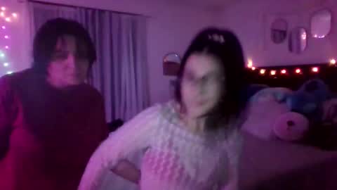 Snapshot of velvetkitten19 chatting on 13, 2, 2026 Kitty online show from 13, 2, 2026