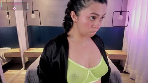 velvettease_ online show from 24, 9, 2025