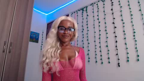 Snapshot of velvetyvixen chatting on 3, 7, 2026 COCO XOXO online show from 3, 7, 2026