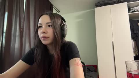 Milla online show from 21, 6, 2026