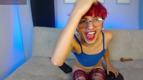 Snapshot of venus_999_ chatting on 14, 5, 2026 venus_999_ online show from 14, 5, 2026