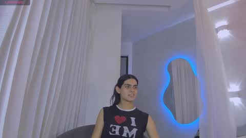 VENUS online show from 5, 3, 2025