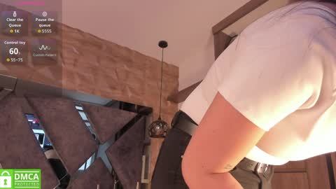 Venus online show from 8, 4, 2026